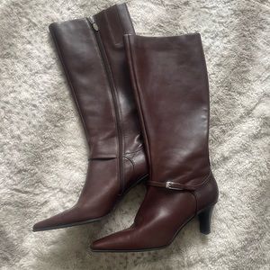 Boots - brown leather - 10 M